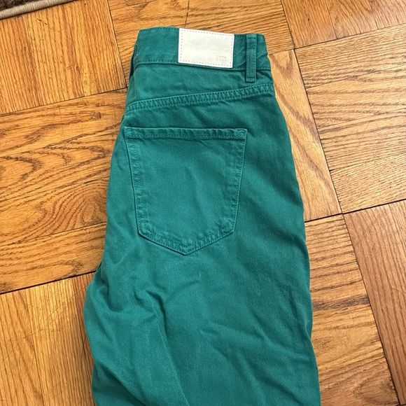 NEVER WORN STRAIGHT CROPPED ZARA JEANS - Picture 6 of 9